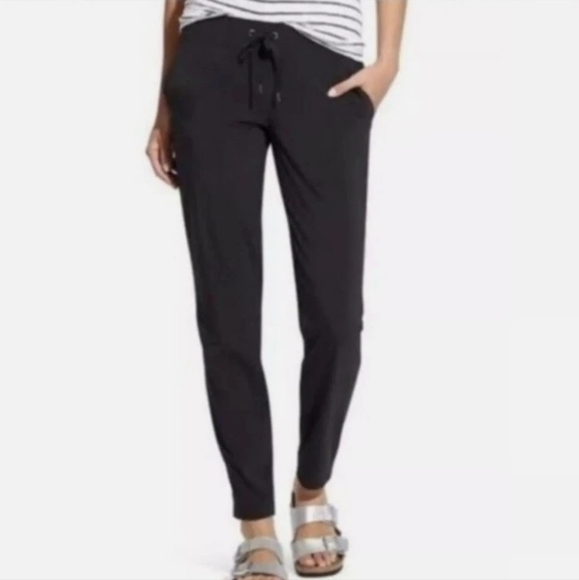Athleta Pants - Athleta Midtown Ankle Pant in Black